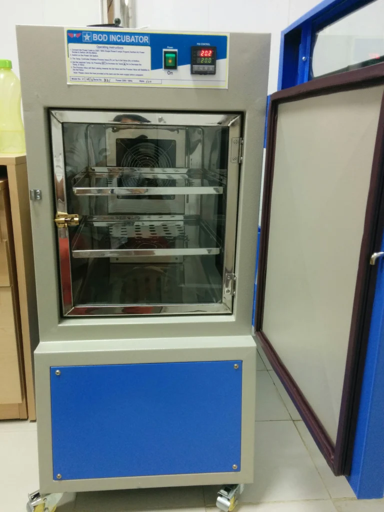 BOD INCUBATOR