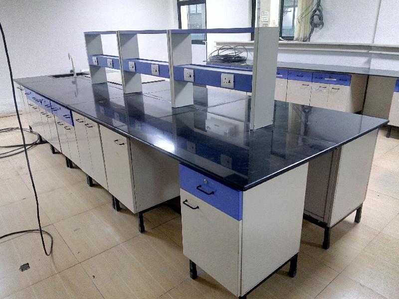 Versatile Center Tables