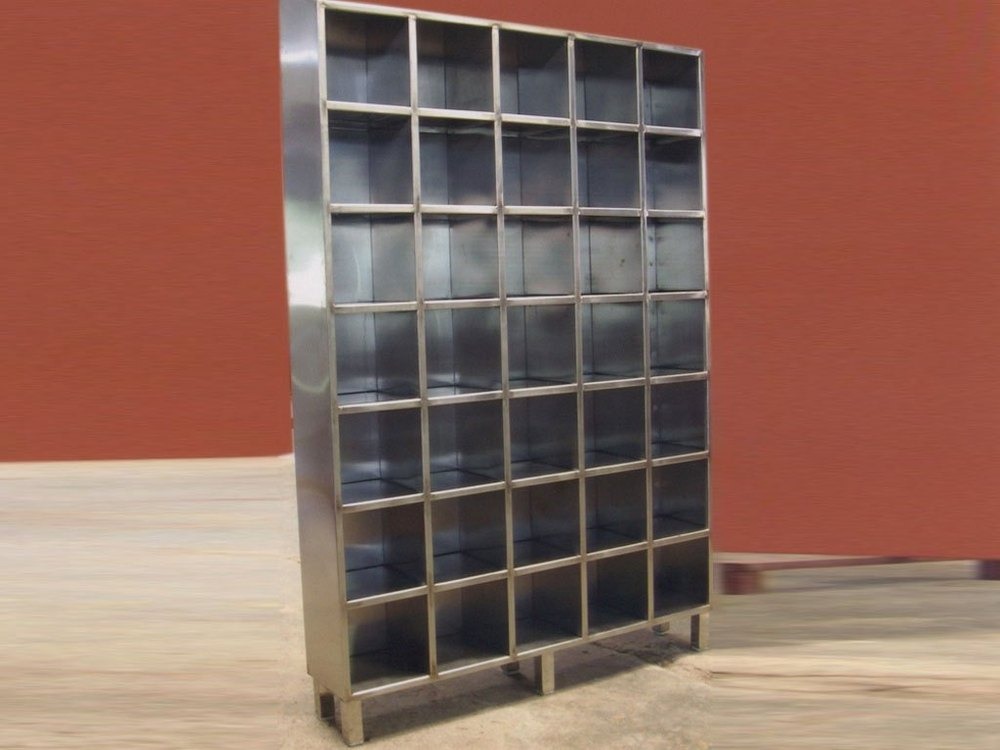 pigeon hole cabinet
